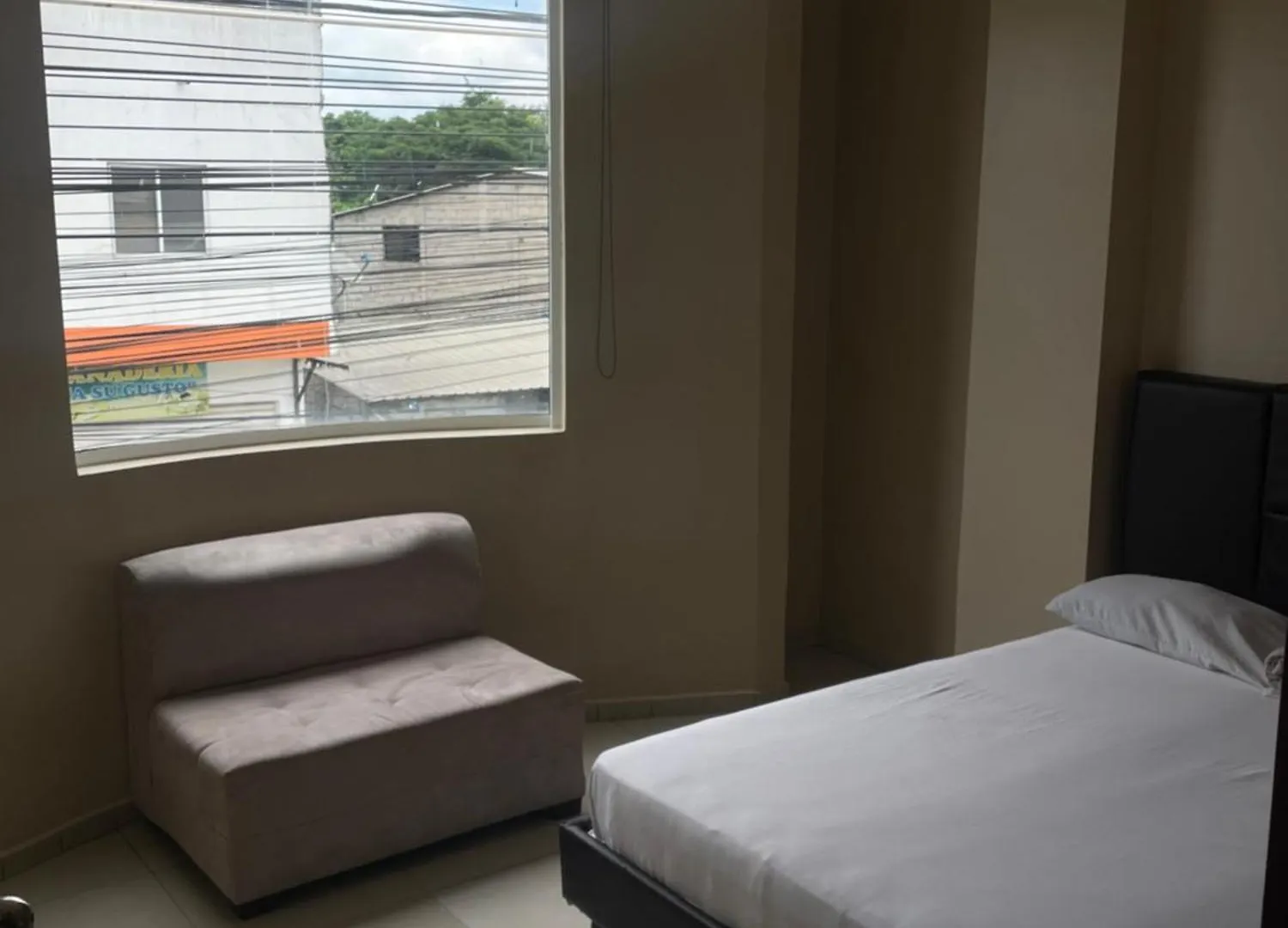 Hotel Hostal Del Sol Guayaquil